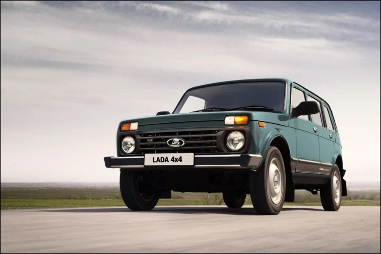 Lada 4X4 5 Kapı Fiyat Listesi ve Özellikleri